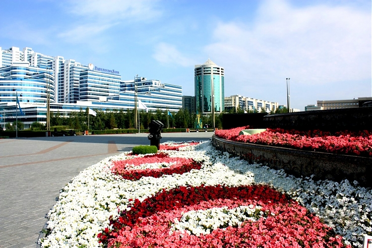 фото Зеленей и цвети, Астана