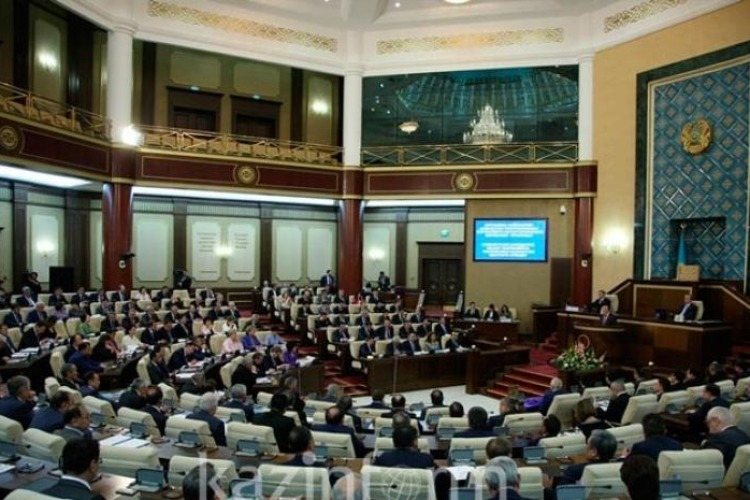 фото В Астане началось совместное заседание палат Парламента