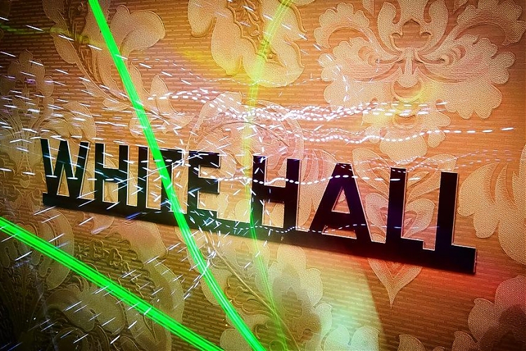 фото White Hall